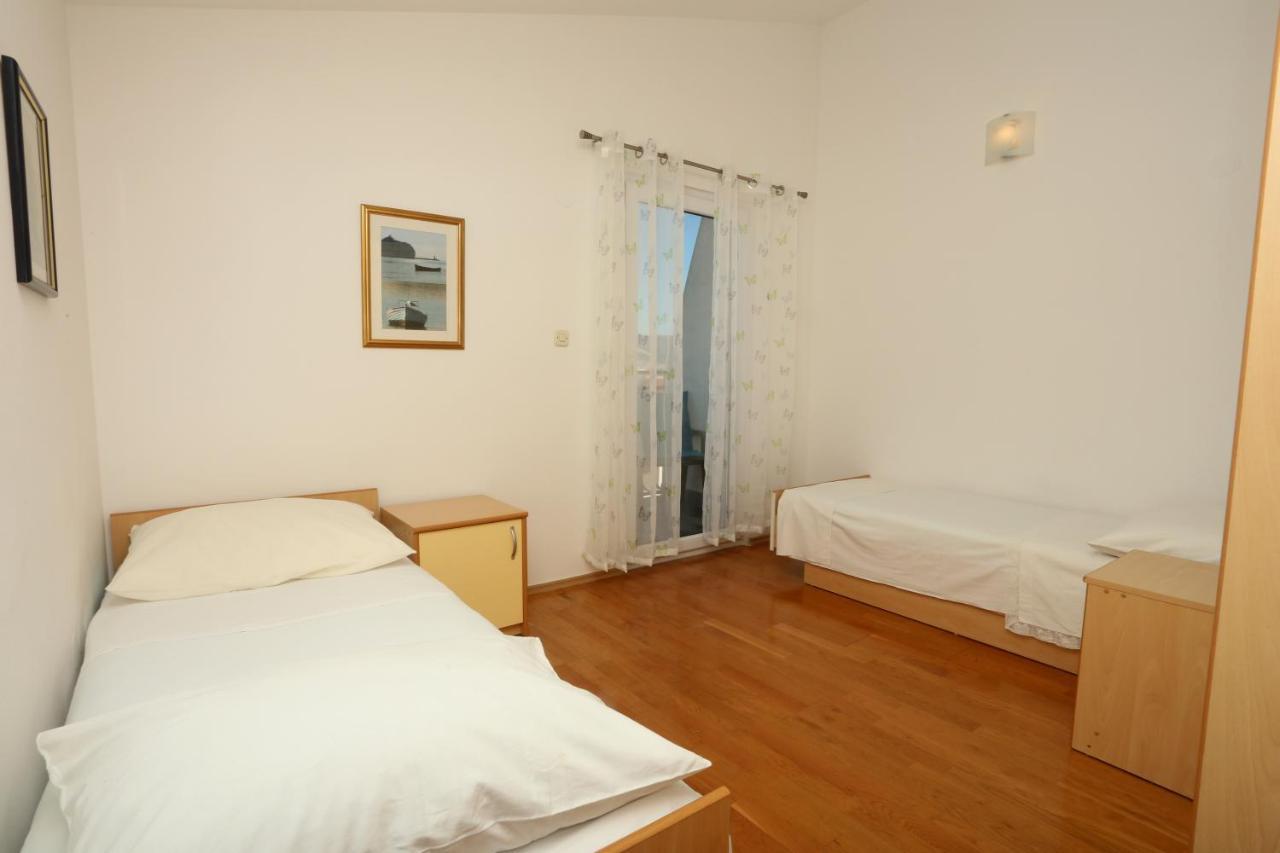 Apartments Sikirica Trogir Exterior foto