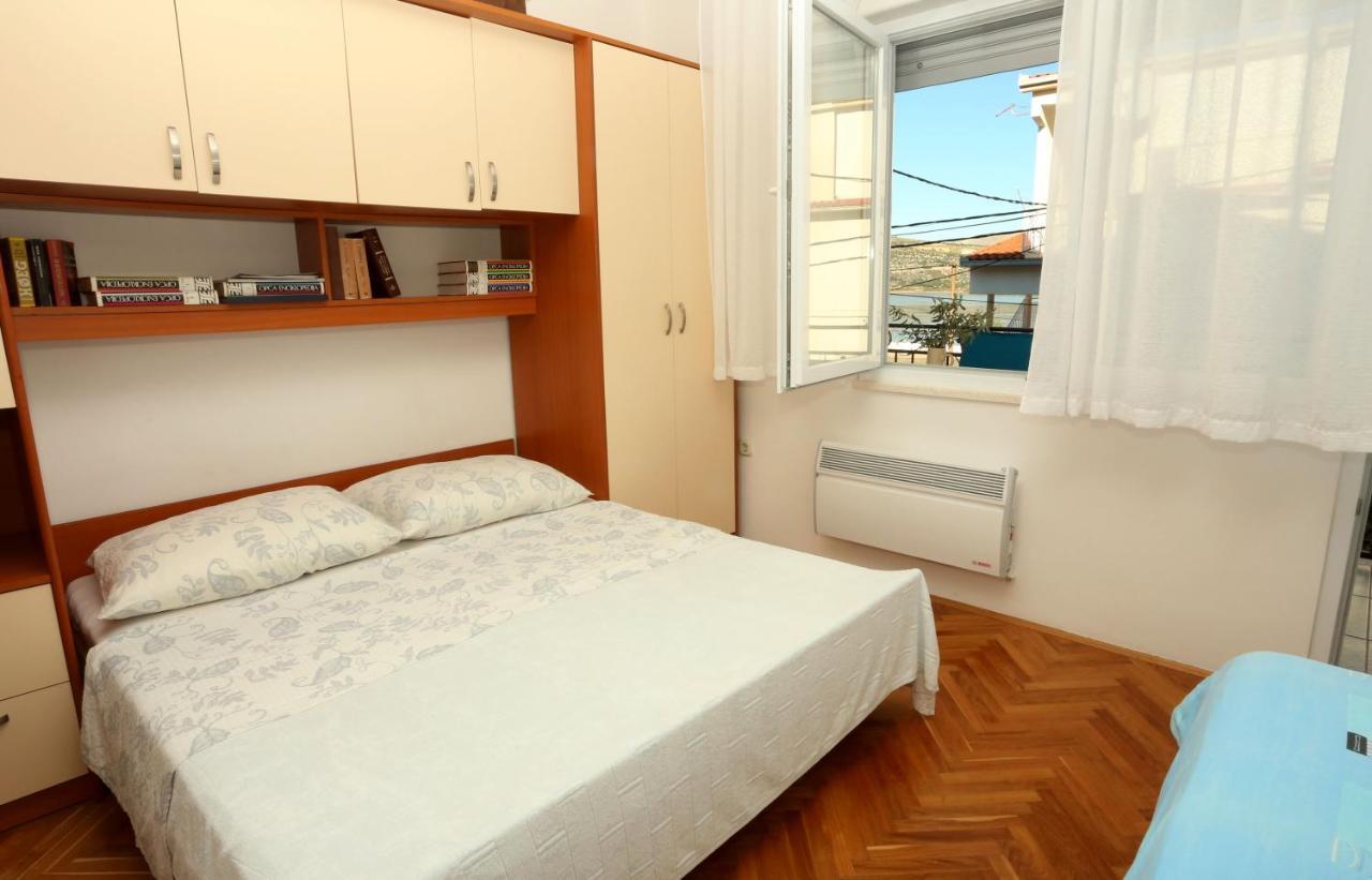 Apartments Sikirica Trogir Exterior foto