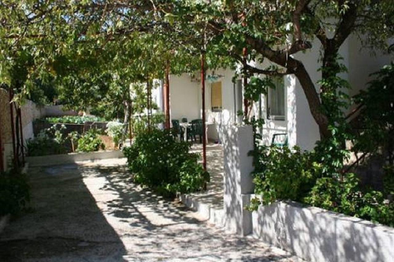 Apartments Sikirica Trogir Exterior foto